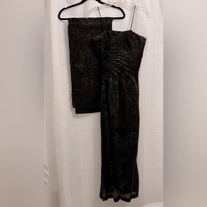 Stunning size 4 floor length dress/gown with matching shawl/wrap